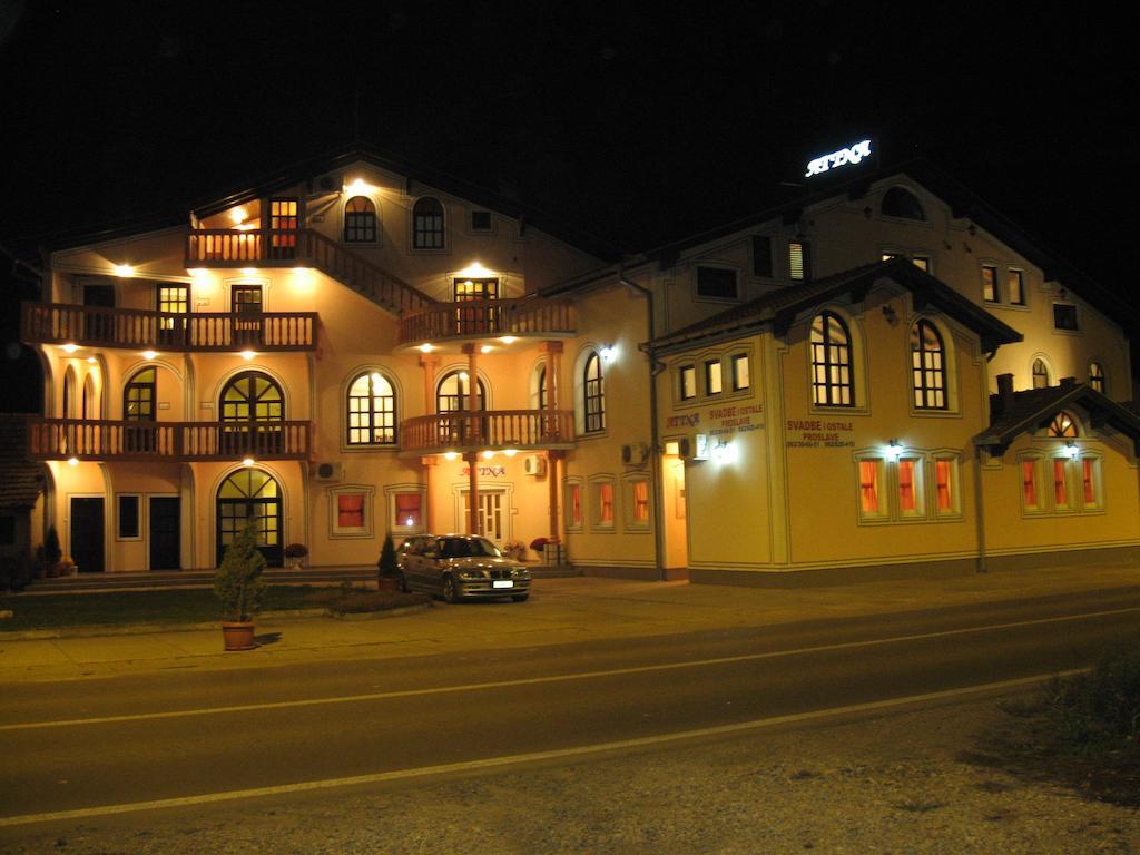 Villa Atina ستارا بازوفا المظهر الخارجي الصورة